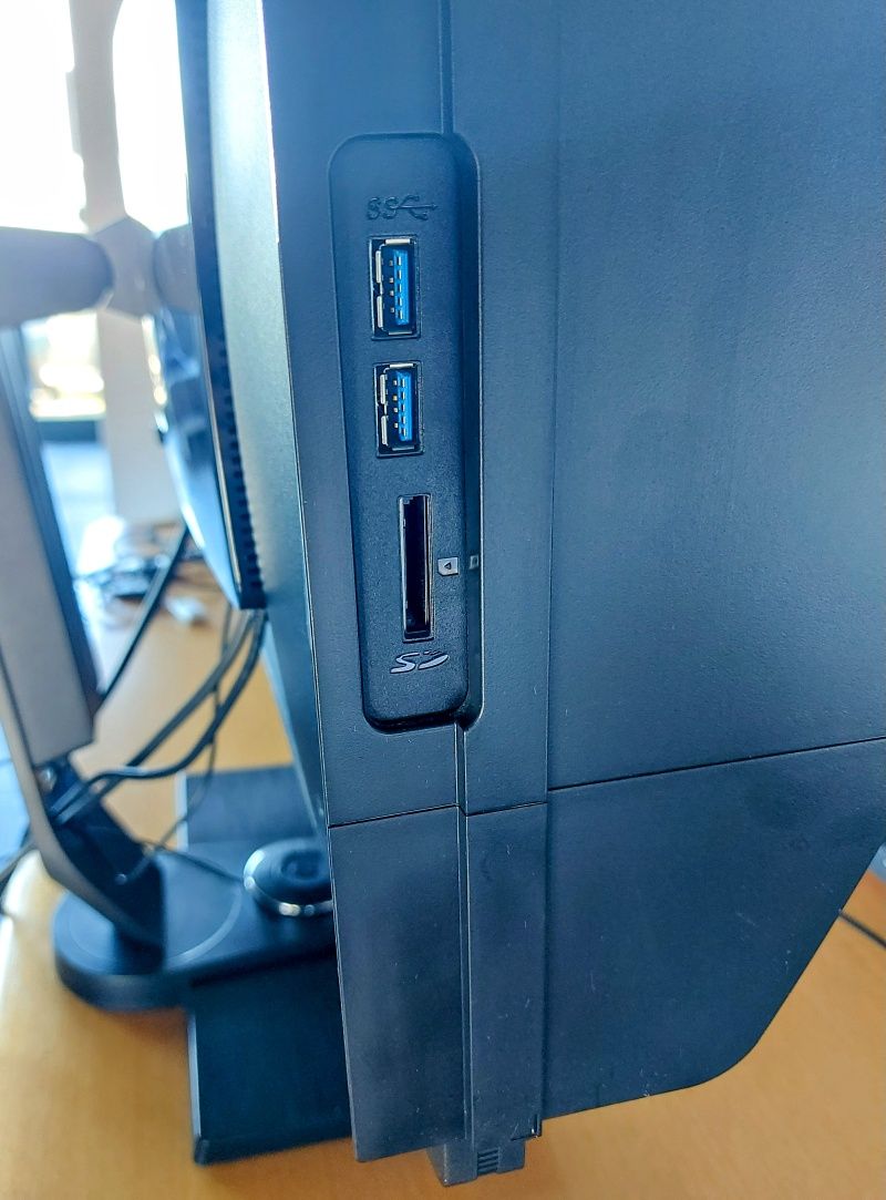 Monitor profissional BenQ SW2700PT