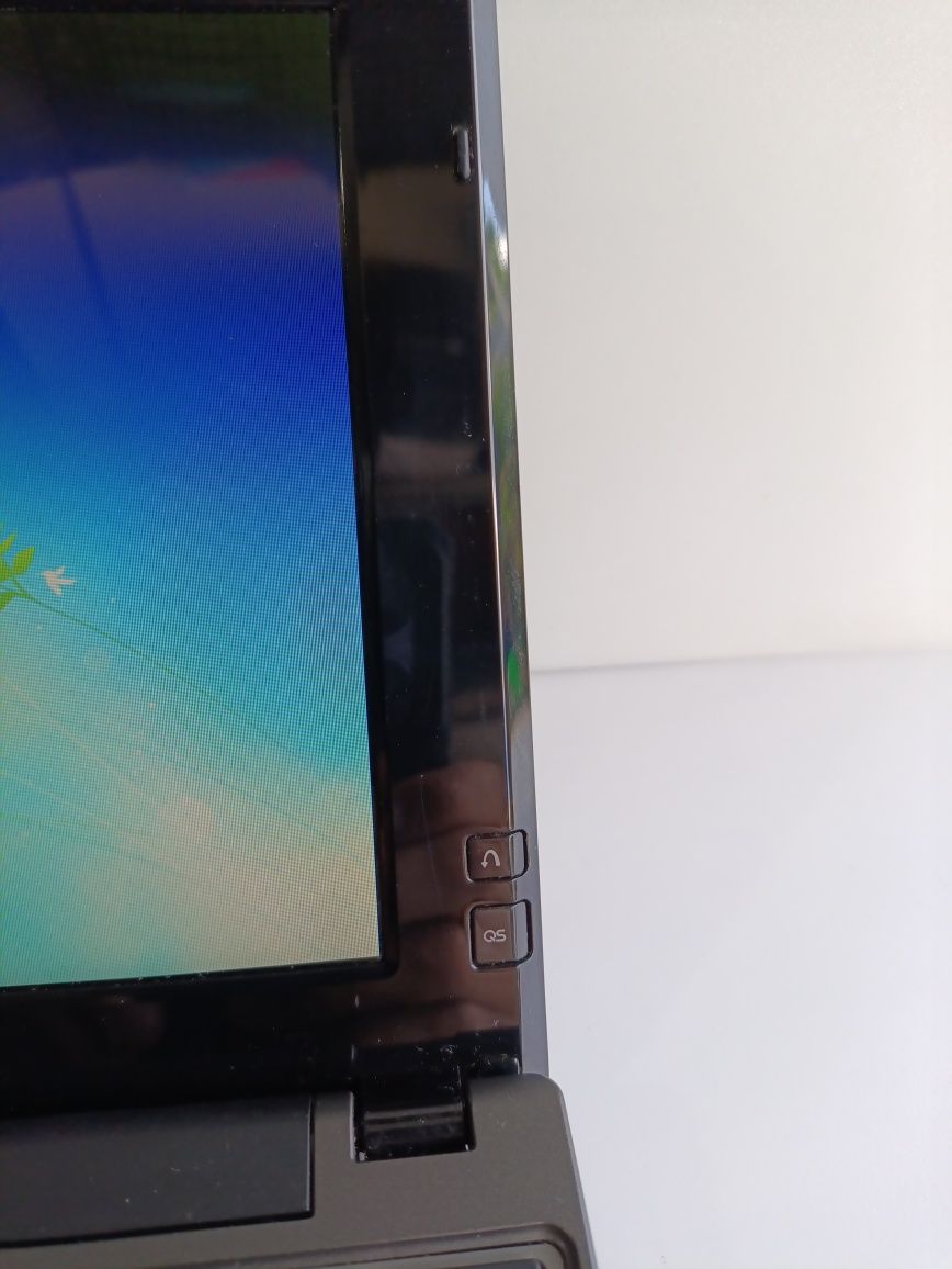 Нетбук Lenovo ideapad s10-3
