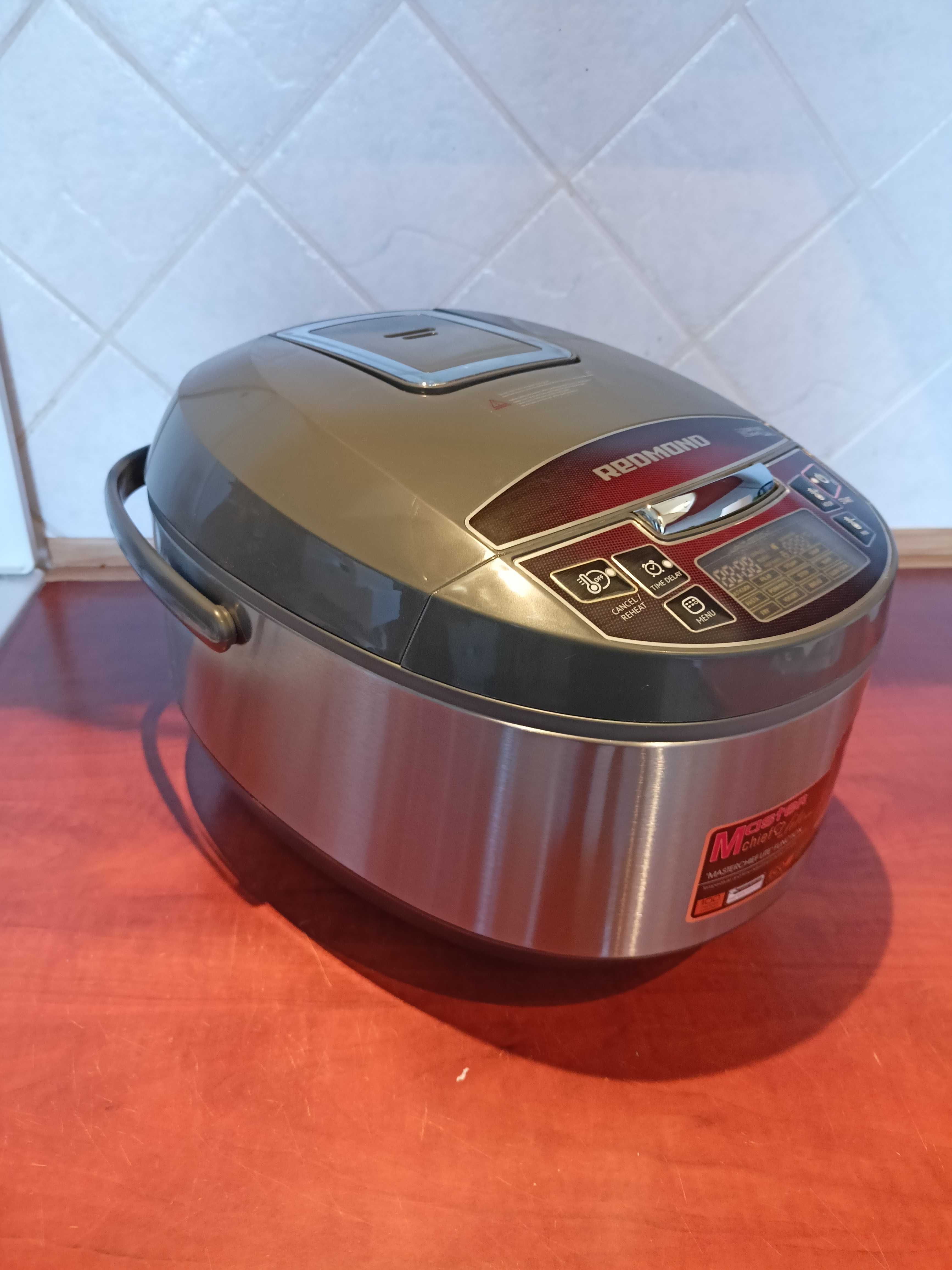 Multicooker REDMOND RMC-4510E, raz użyty, 1000W, pojemność 5L