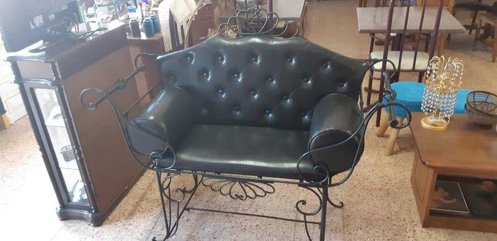 sofa decorativo.