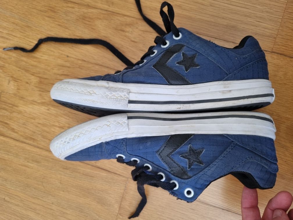 Ténis Converse azuis n 33