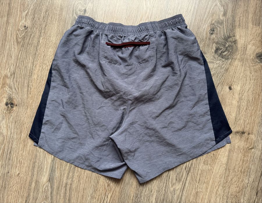 Спортивні шорти Nike Challenger розмір L для бігу в зал