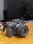 Camera Canon r100