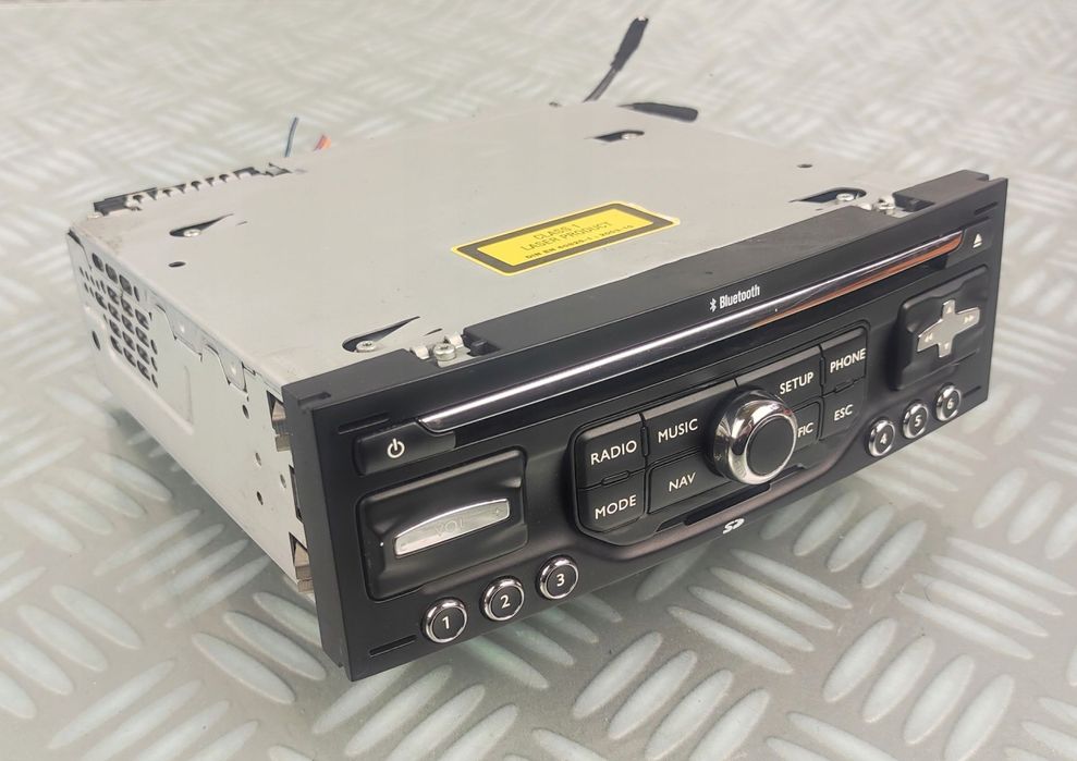 96751717XT radio fabryczne nawigacja CD GPS bluetooth PEUGEOT 3008 5008 308