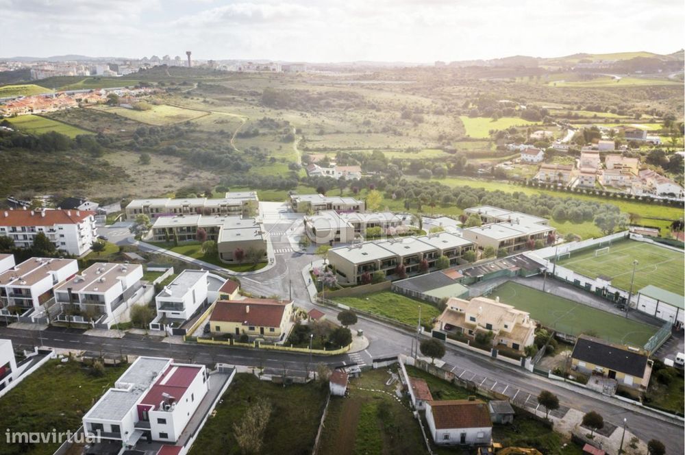Apartamento T2 || Construção || Quinta dos Aparícios, Sintra
