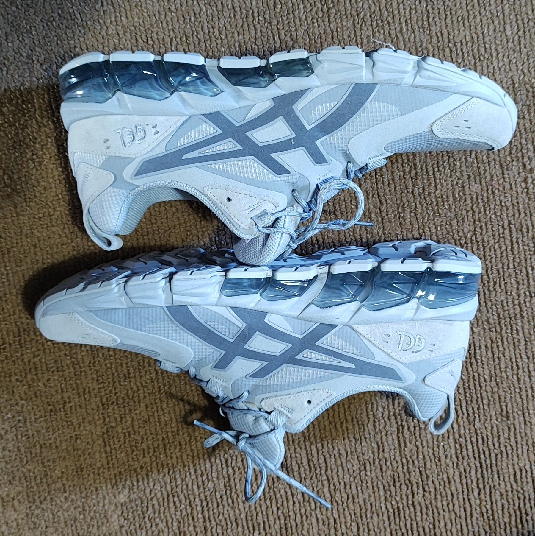 Asics Quantum 180