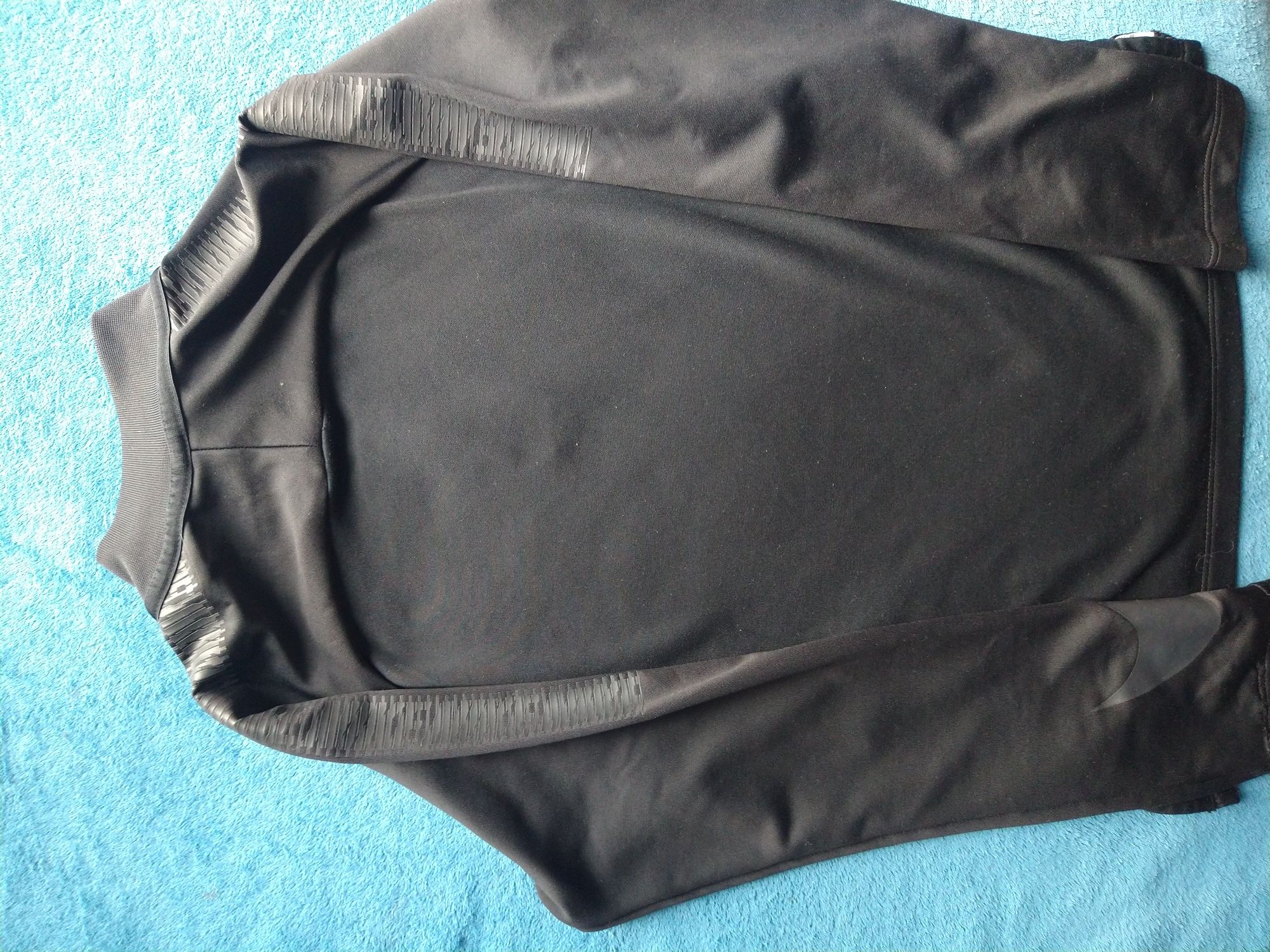 Koszulka termoaktywna Nike 128/137