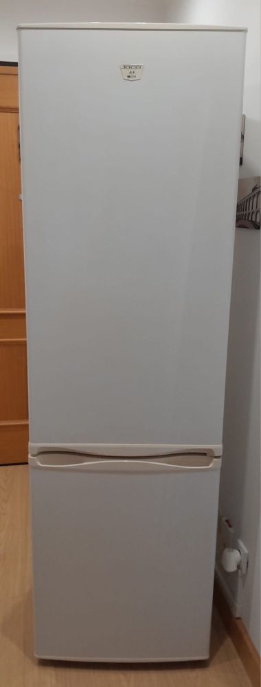 Frigorifico combinado Jocel