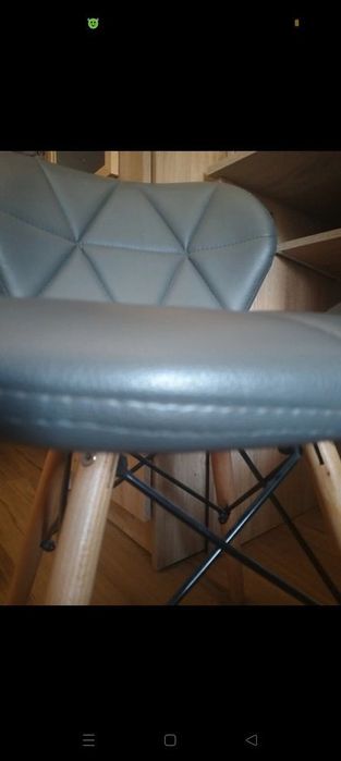 Pilne Mam na sprzedaż toaletke wraz z krzesłe można bez krzesła