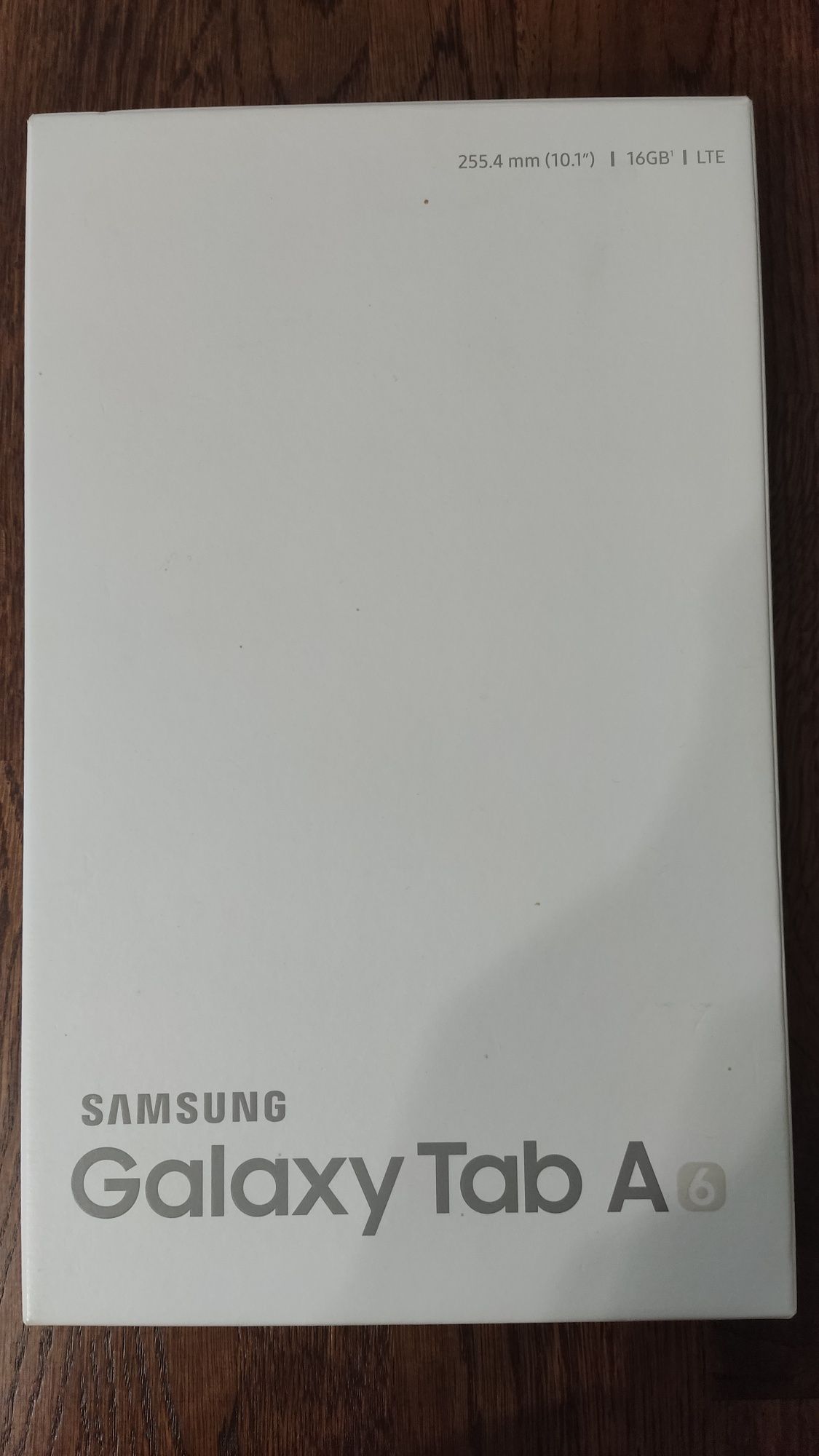 Tablet SAMSUNG Galaxy TAB A6 / 16GB / 10.1" / Etui