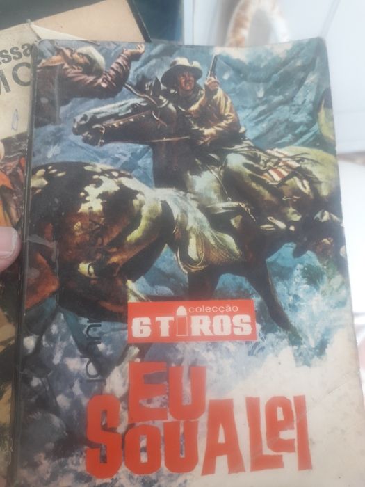 Livros de westerns e clássico leitura  internacional