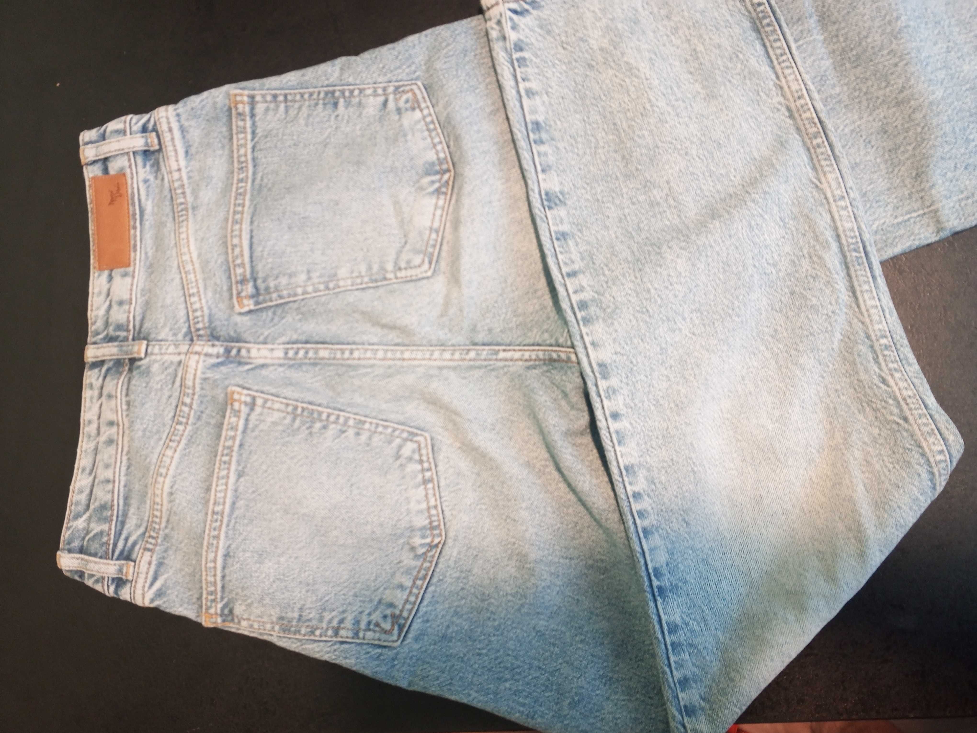 Джинси Tower Jen від Never Denim