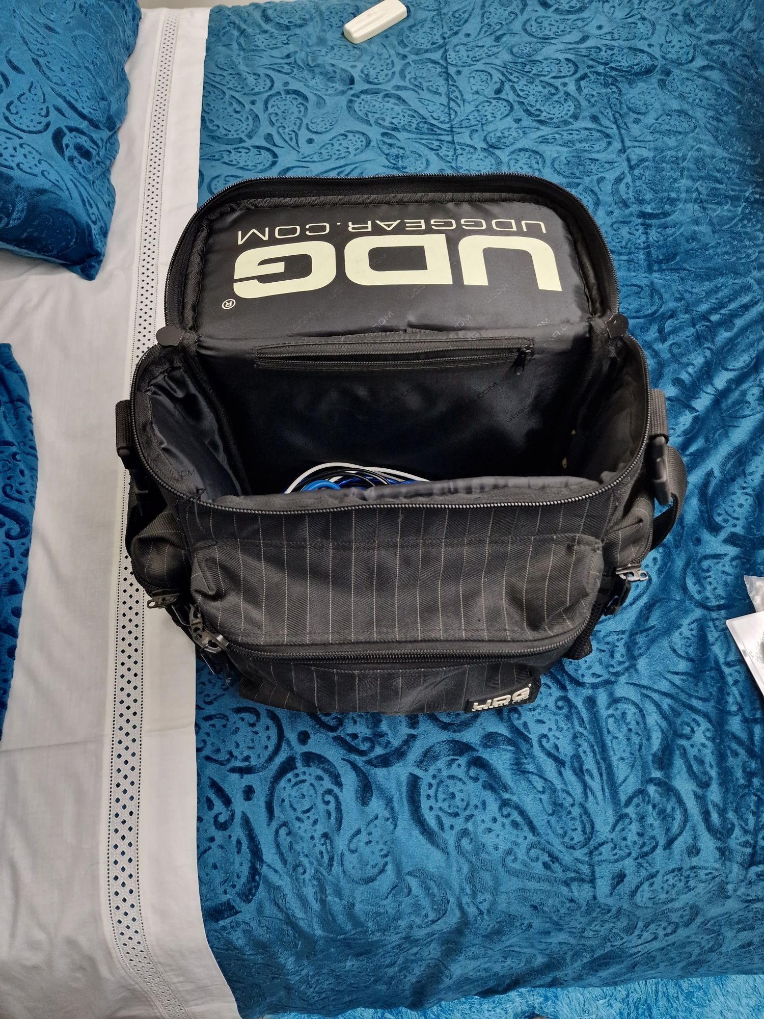 Vendo Bolsa UDG DJ