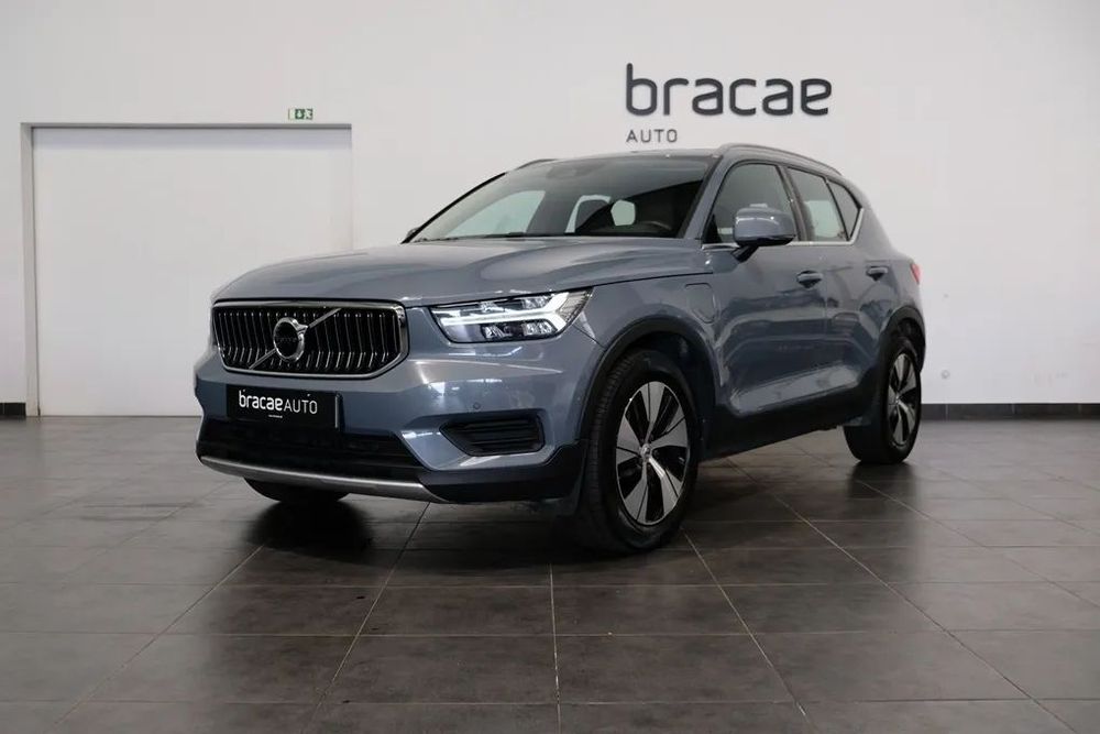 Volvo XC 40 1.5 T5 PHEV Momentum Plus