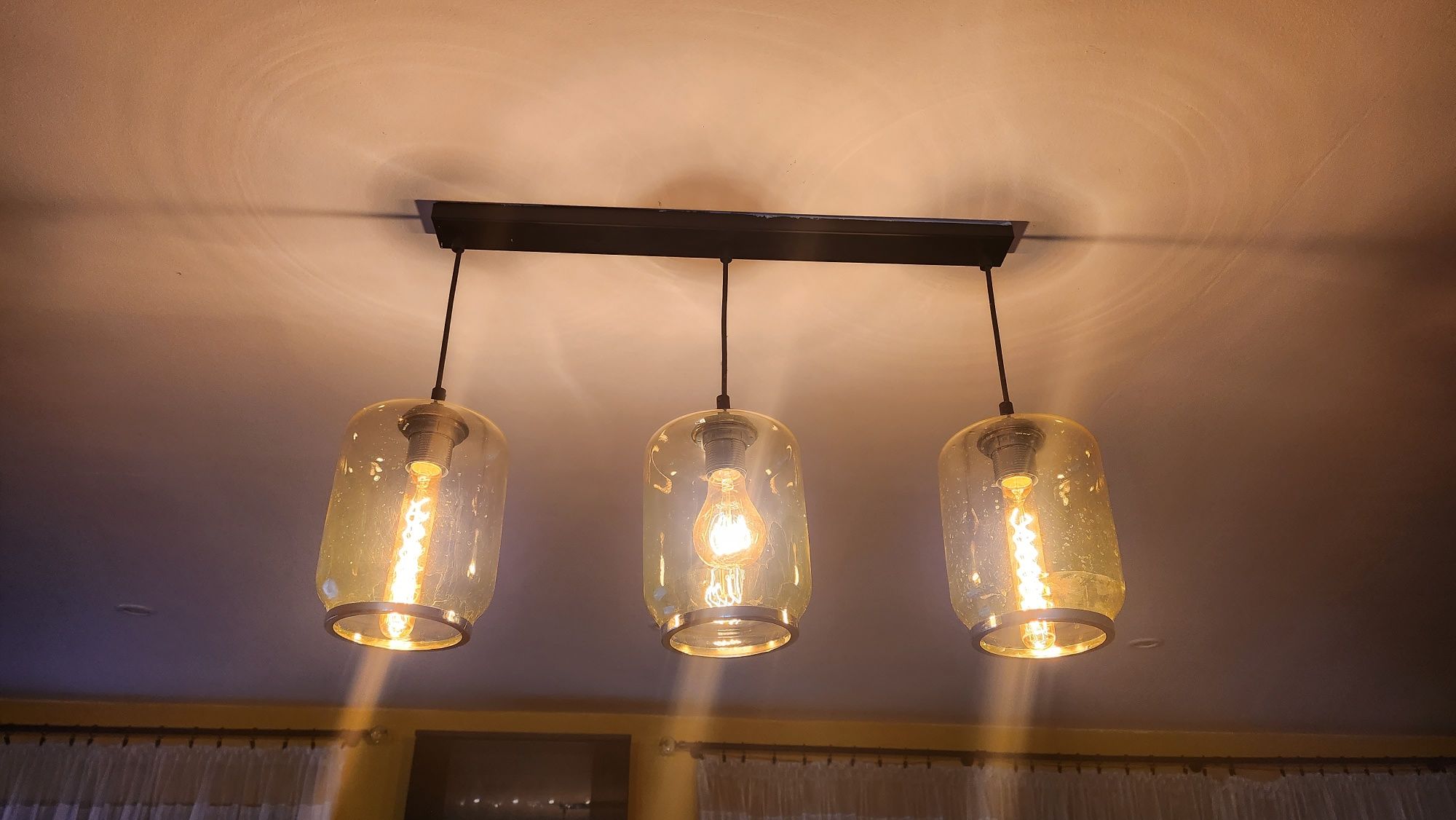Lampa wisząca (żyrandol) czarna + 3 "słoiki"