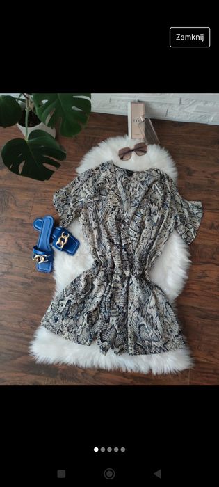 Lindex Kimono Boho Kombinezon wężowy Luźny krój Kopertowy dekolt 
Rozm