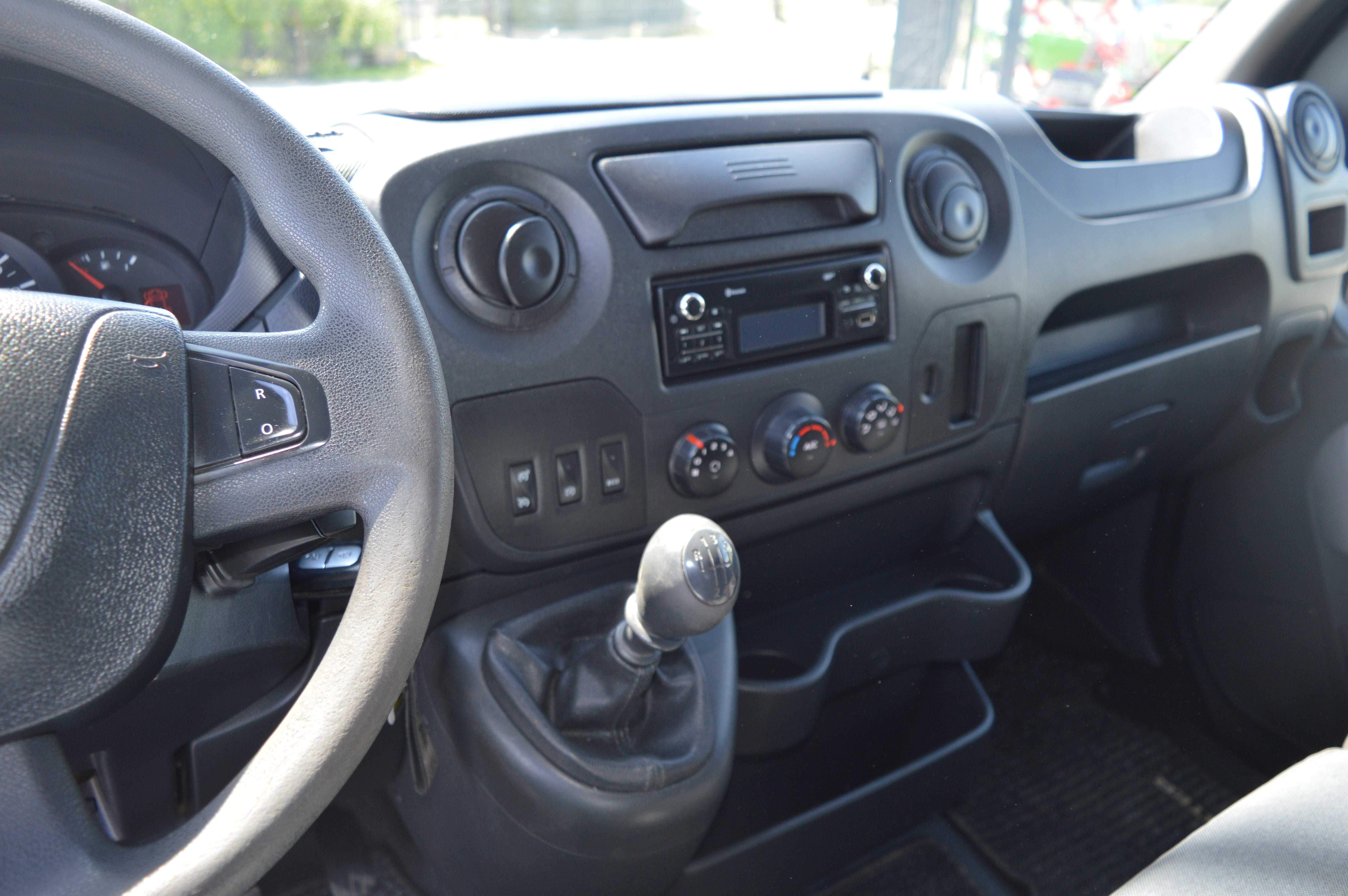 RENAULT MASTER 2019r. skrzynia otwarta Zadbany