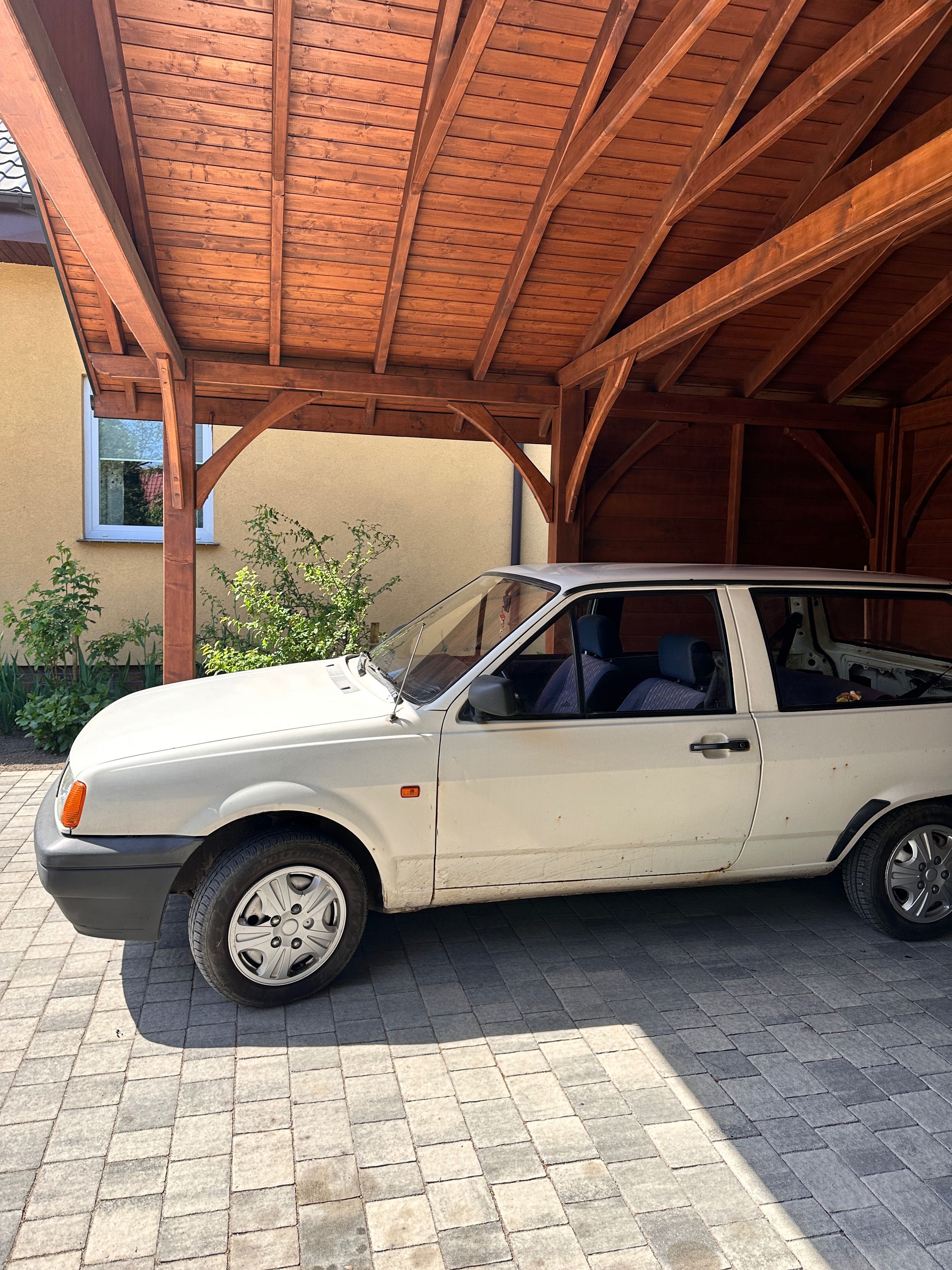 Volkswagen Polo 1.3 benzyna 1993r.