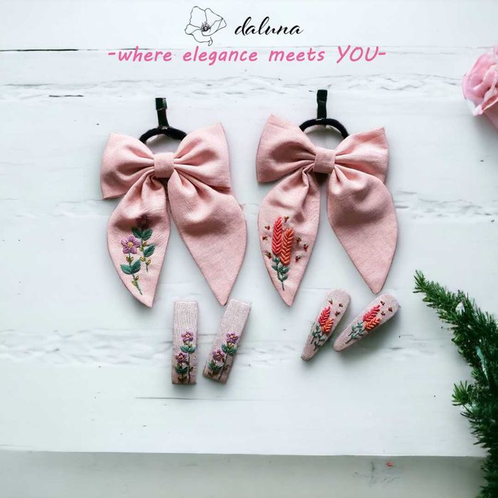 Laço e Ganchos Artesanais Bordados daluna