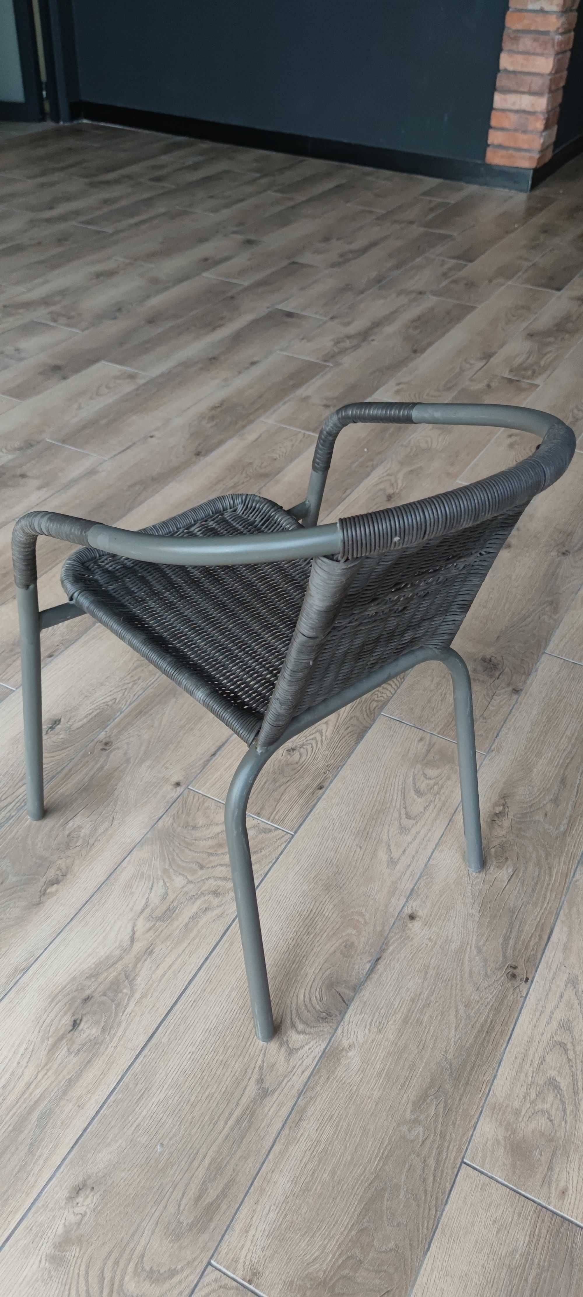 Krzesła fotele ogrodowe szare