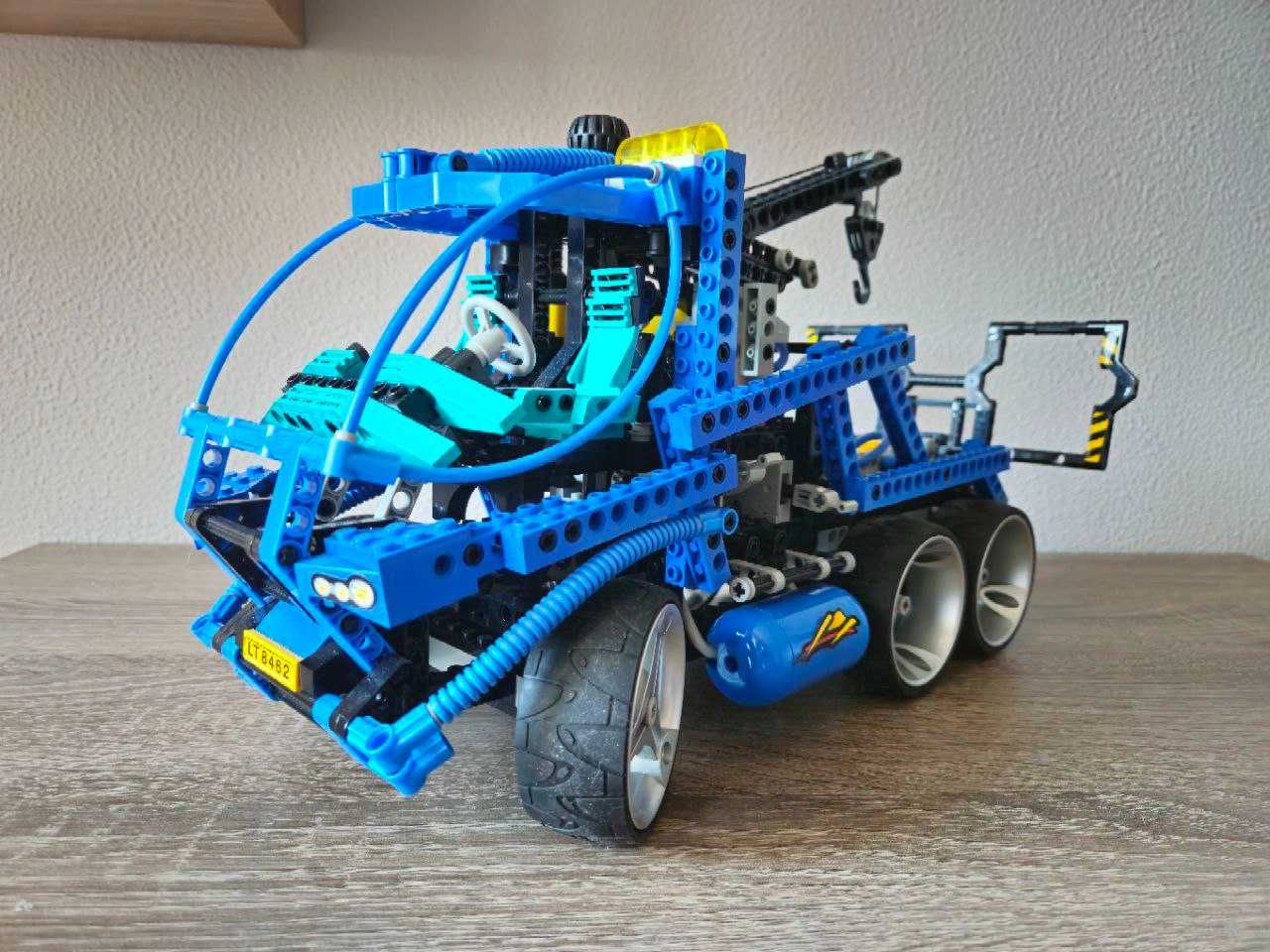 Власний Б/В конструктор LEGO Technic 8462 Super Tow Truck - 1998 рік!