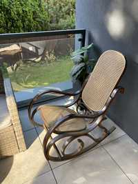 Fotel bujany z giętego drewna wiklina/ratan naturalny
