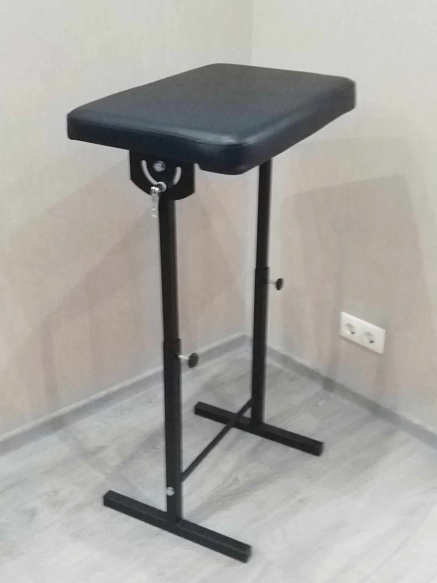 Тату холдер. Опора  для мастера татуировок. Armrest tattoo