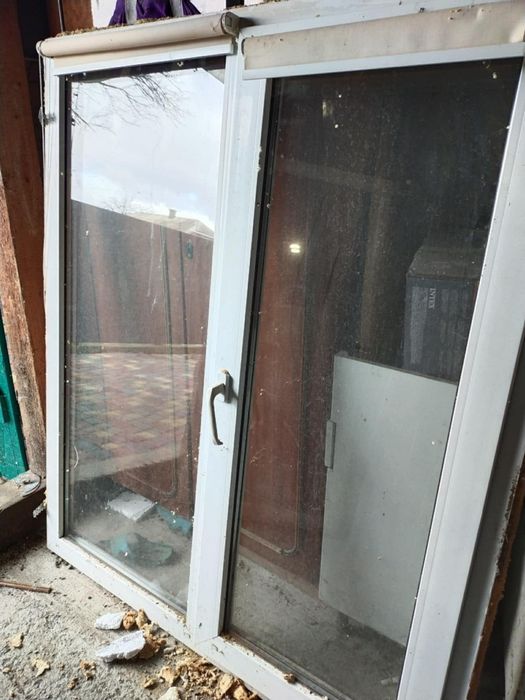 Продам пластикове вікно