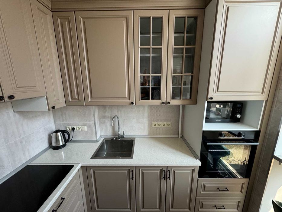 Двокімнатна квартира в Центрі з ремонтом та індивідуальним опаленням