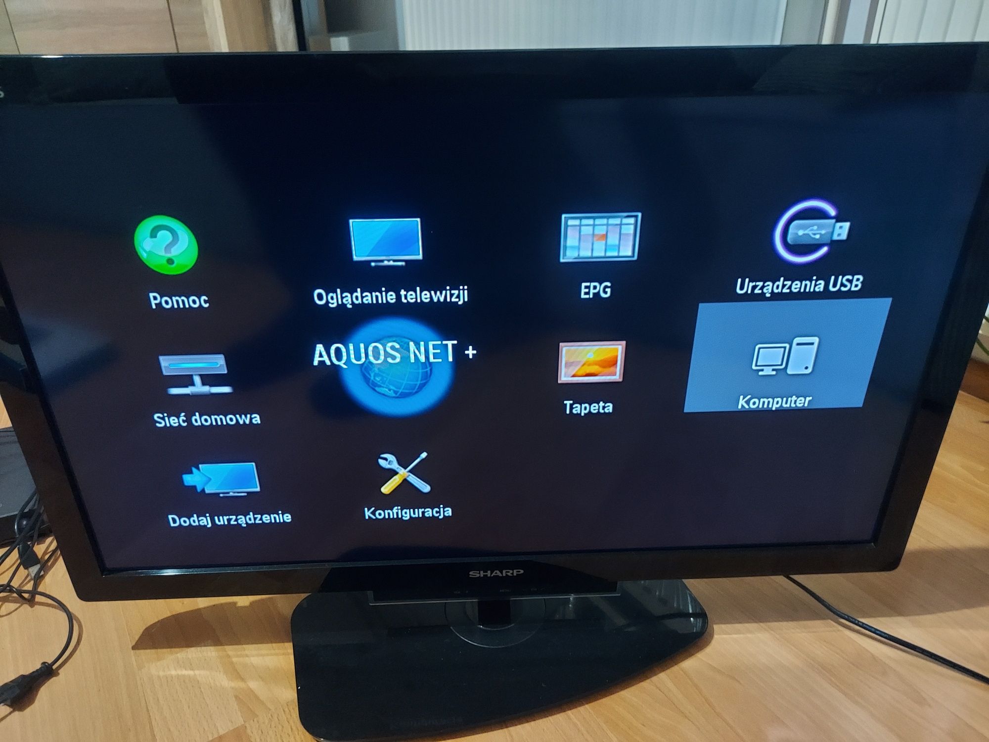 Sharp telewizor TV monitor 32 cale
