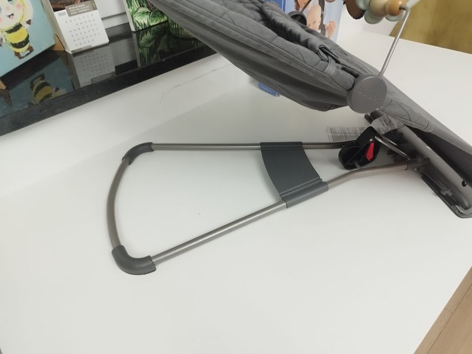 Baby björn шезлонг,качеля