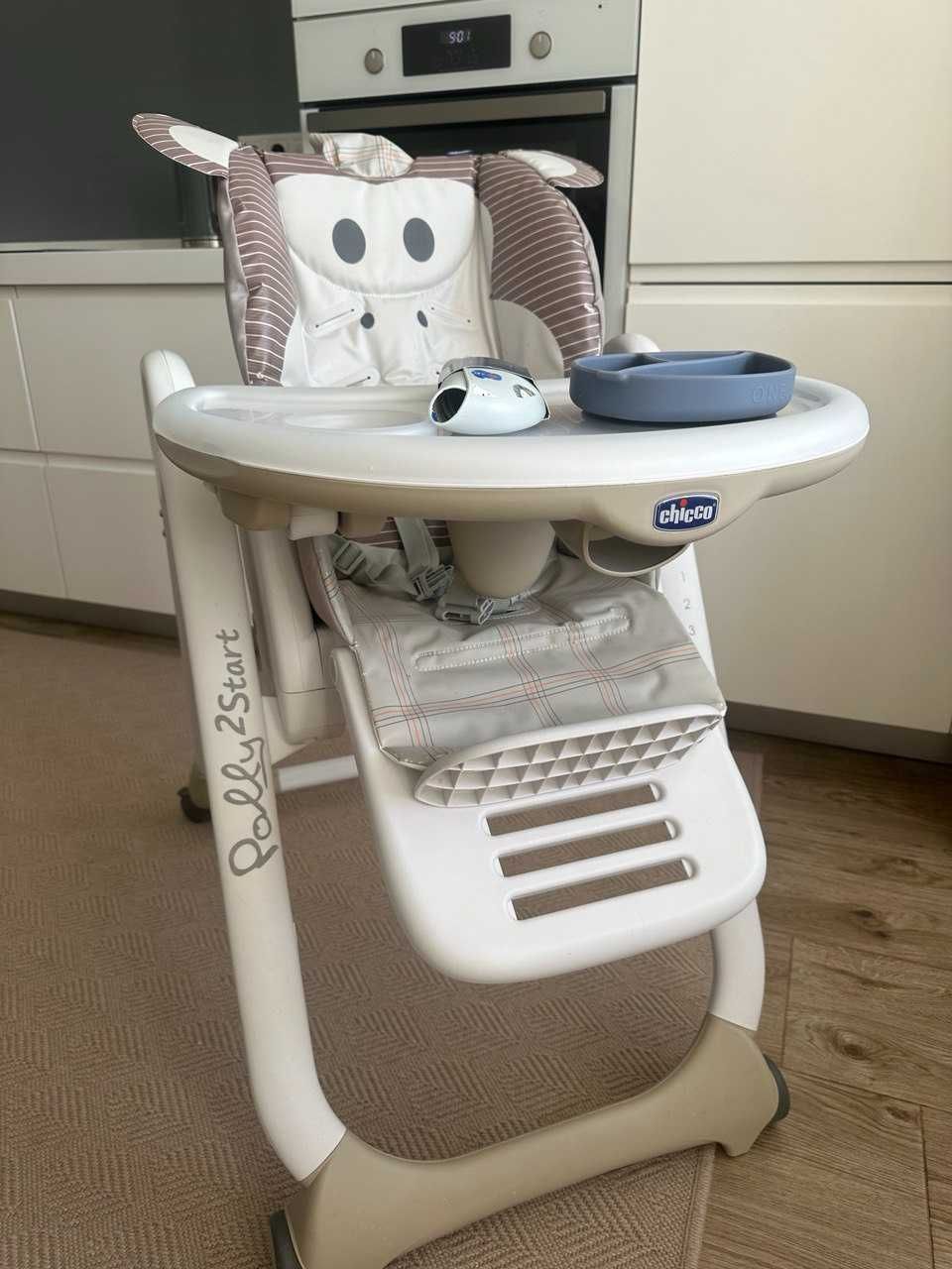 Стільчик для годування Chicco Polly 2 Start, 4-х колісний