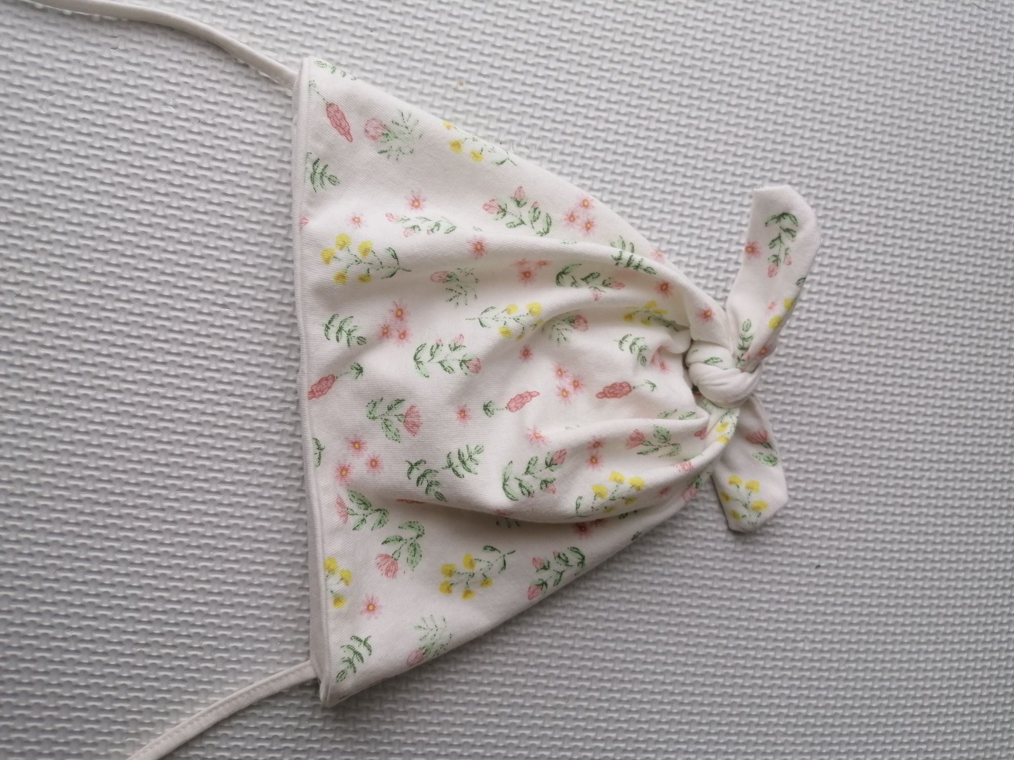 Czapka dziecięca ze smyka r. 44-46