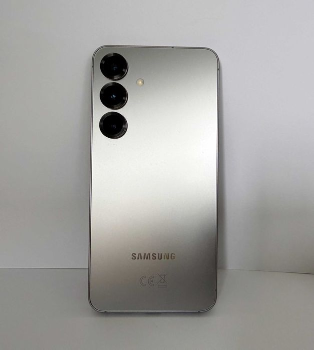 Samsung S25 256GB kolor Srebrny - jak NOWY na GWARANCJI