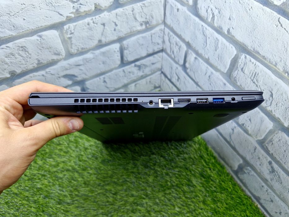 Магазин:Lenovo B50-50/Core i5-5200u/4gb/128SSD/Intel HD 5500/Ігровий.