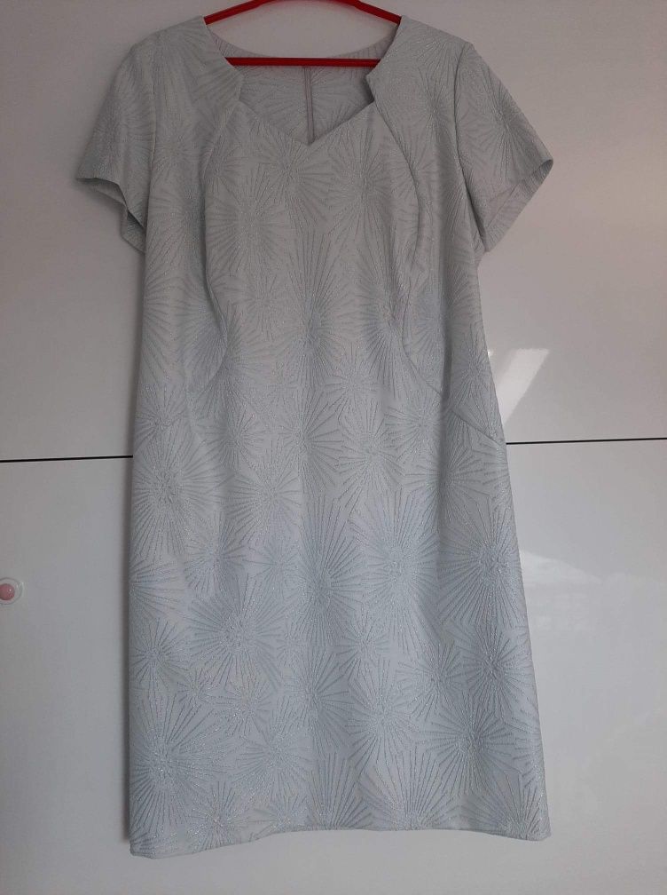 Komplet/garsonka r.48 błękitna sukienka, śmietanowy żakiet stan idealn