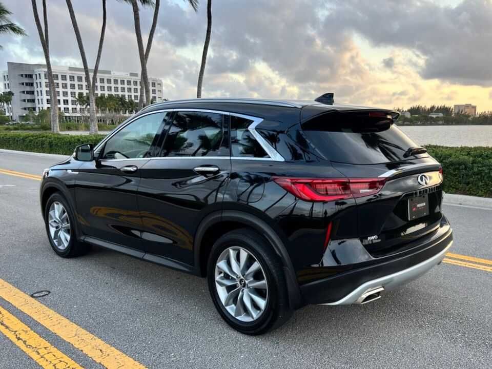 2022 Infiniti QX50 LUXE