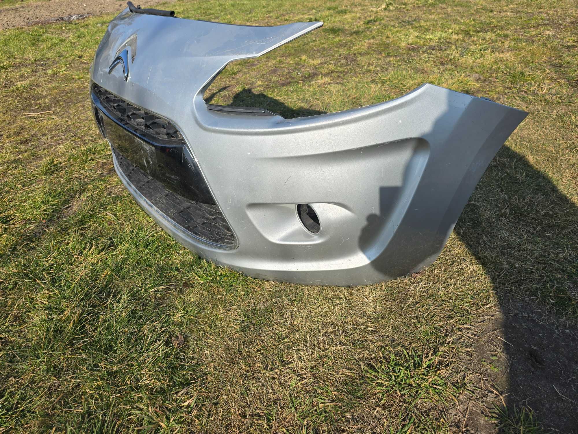 zderzak przód Citroen C3 II 2010-