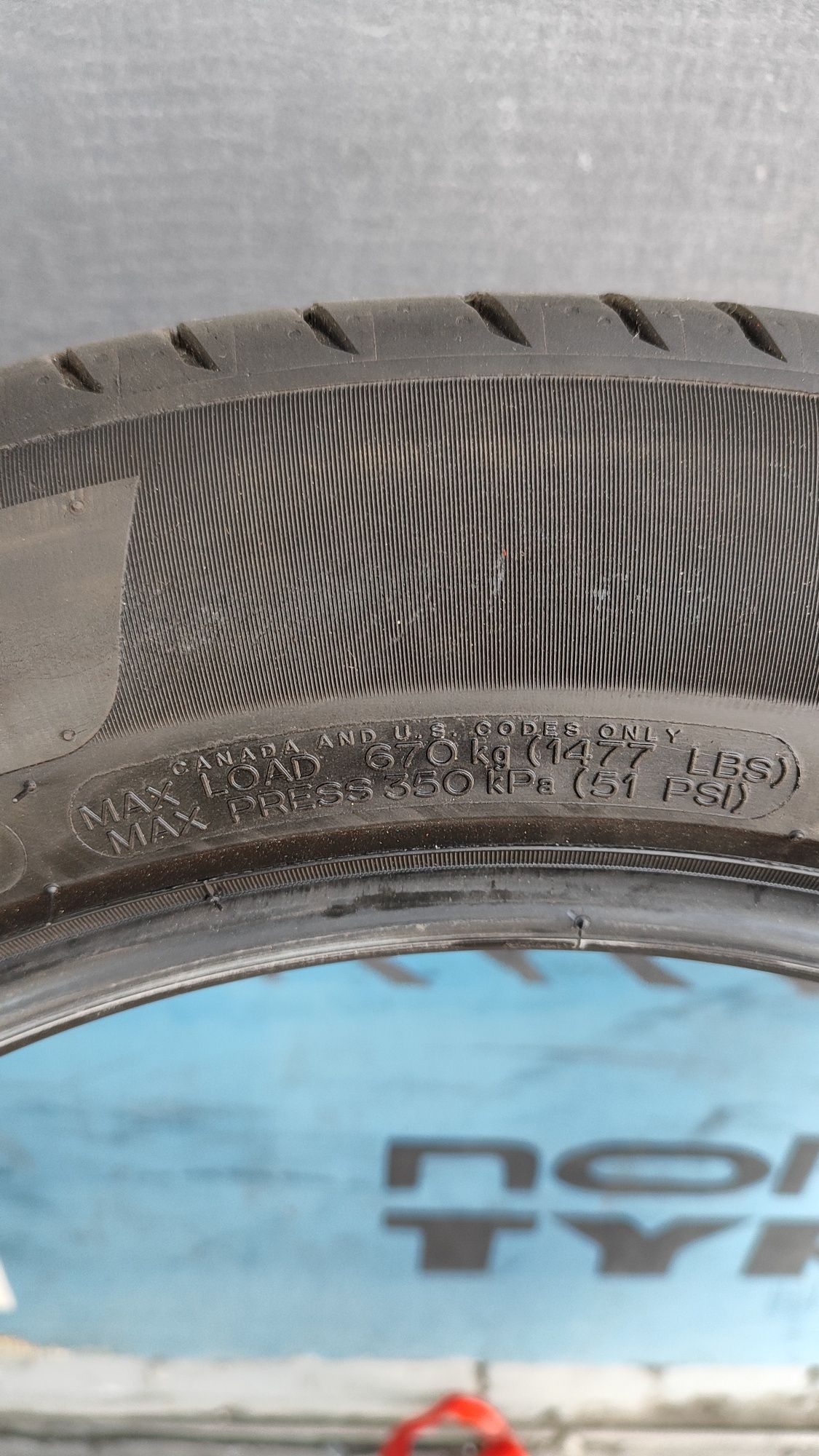 Шини Michelin літні 215/55 R17 215*55 17