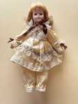 Boneca porcelana vintage