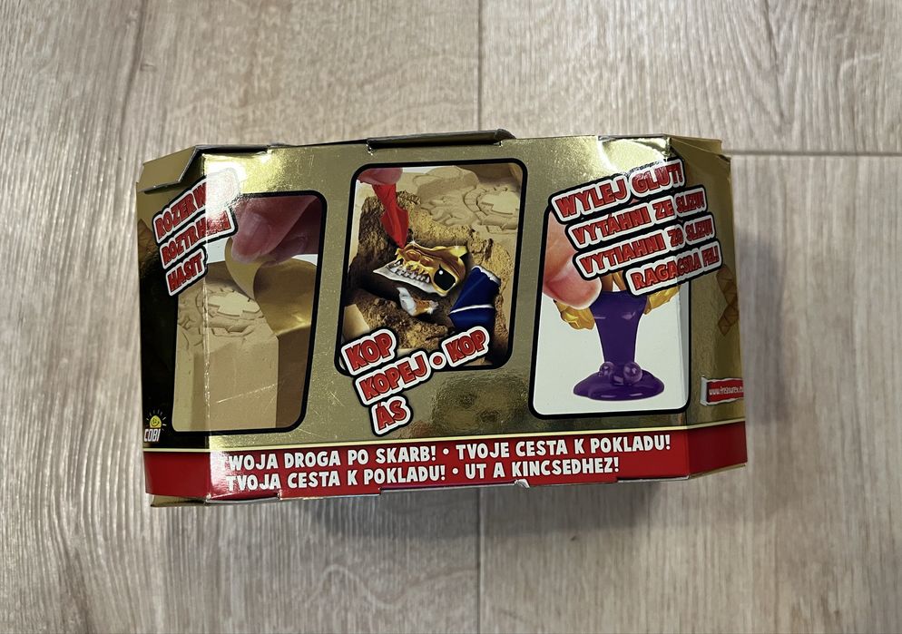 Zabawka smok Treasure X Dragons Gold