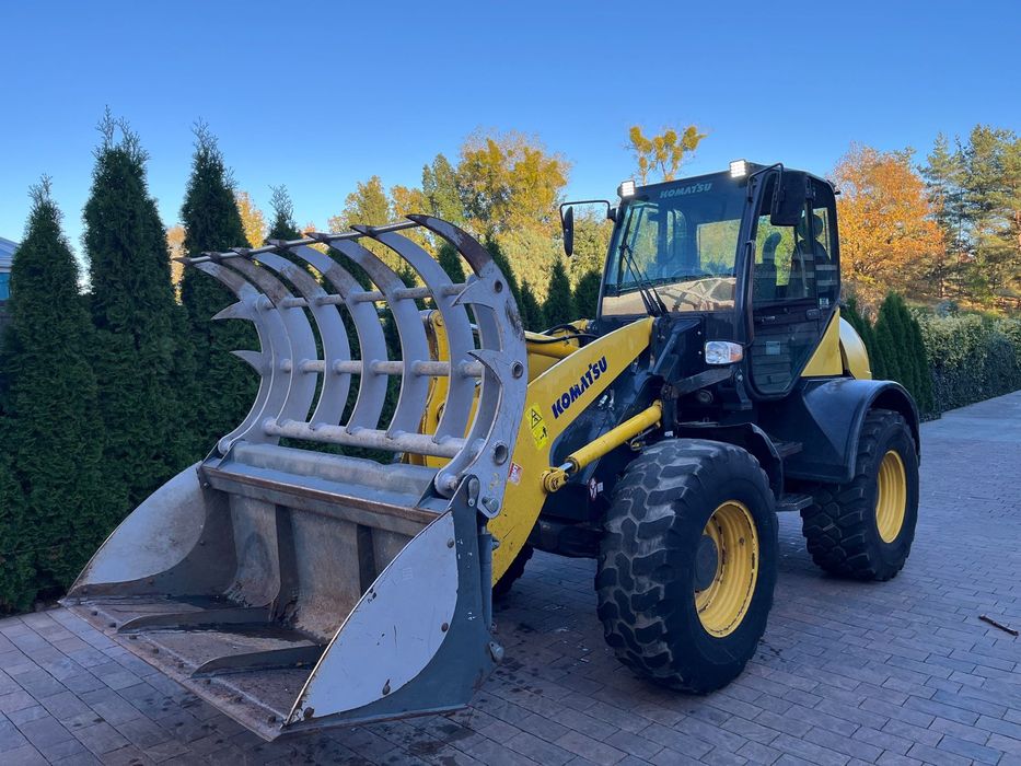 Komatsu WA100M  Komatsu WA100M, łyżka, 2010r !!