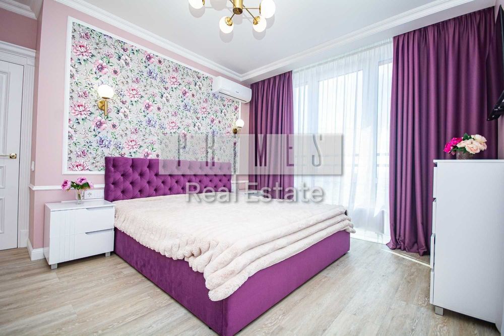 Продаж 2к. квартири, вул Дніпровська набережна 20а, Севен Seven