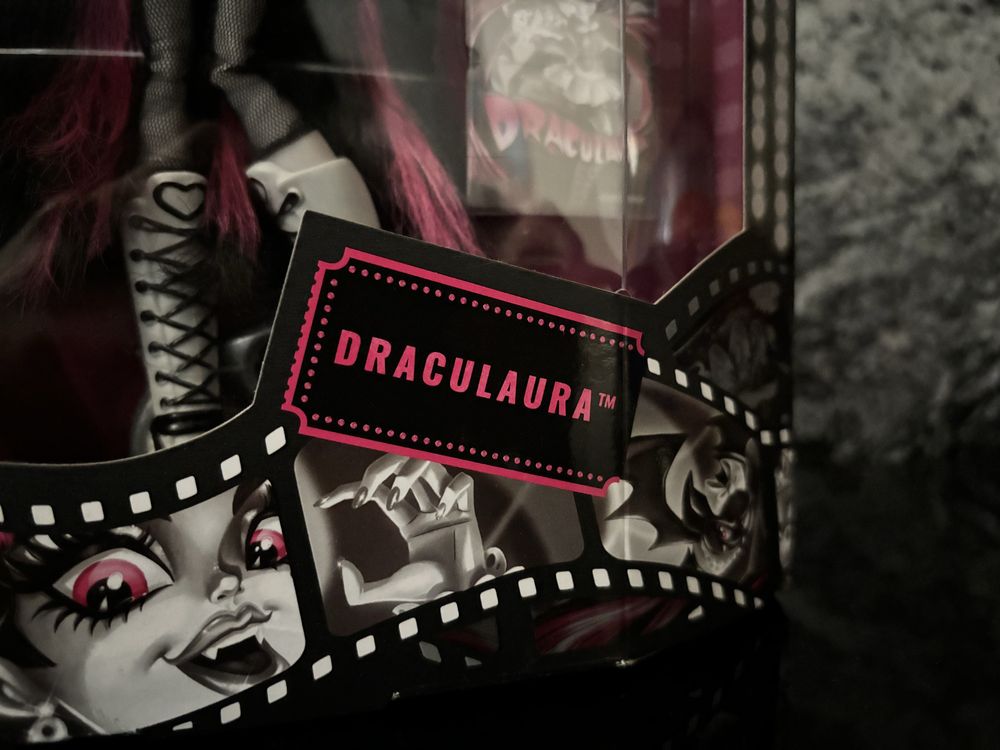 Monster High draculaura reel drama nib mattel