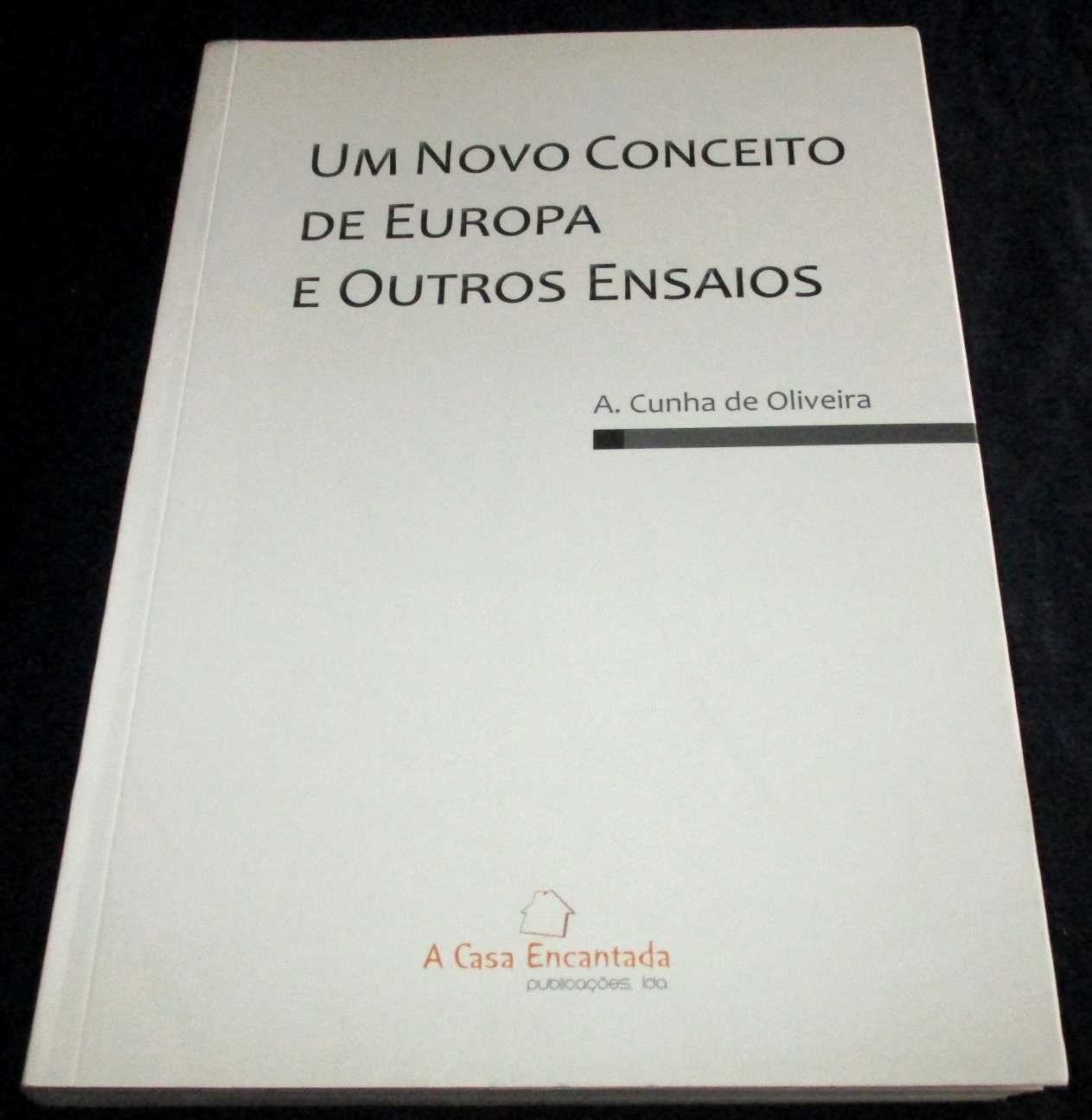 Livro Um Novo Conceito de Europa e outros Ensaios Autografado