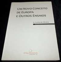 Livro Um Novo Conceito de Europa e outros Ensaios Autografado