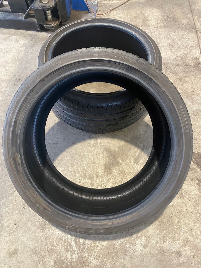 315/30/22 Pirelli P Zero