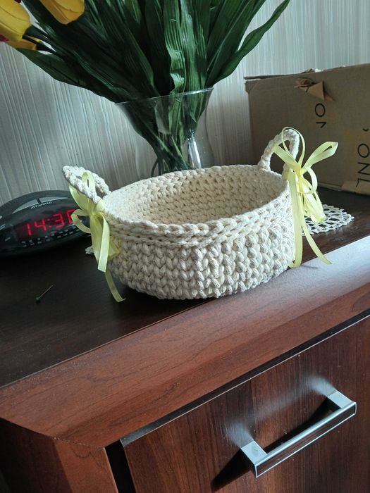 Koszyczek ze sznurka bawełnianego / rękodzieło/