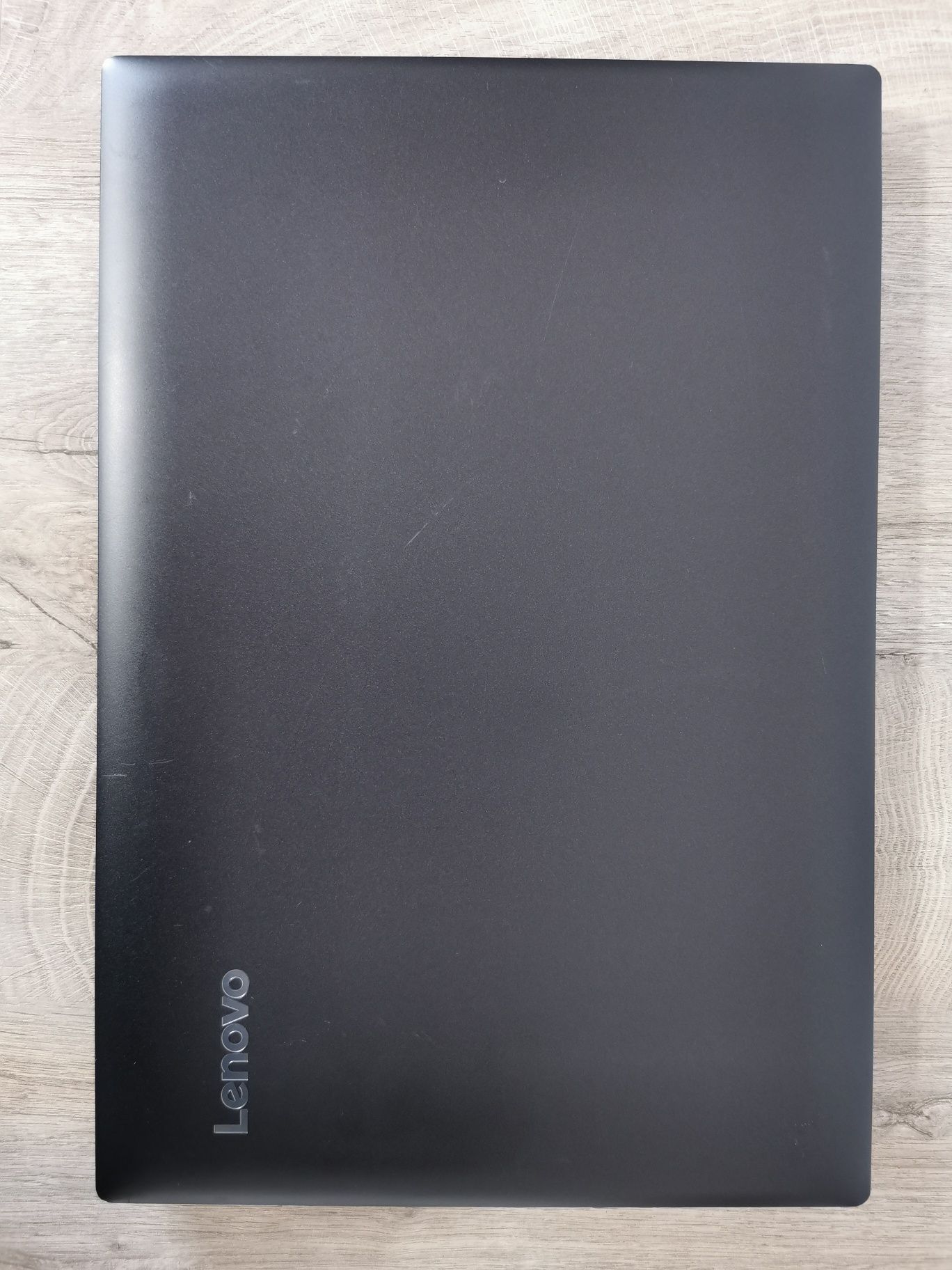 Lenovo Ideapad V330-17IKB, Core i5 - 8250u, MX 150, ram 8gb, ssd 256gb