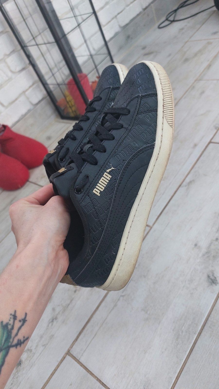 Продам жіночі кросівки Puma, оригінал.